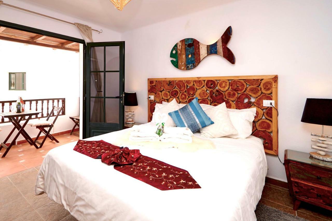 Casa Margarita - Shared Pool - Close To Seafront Promenade Punta Mujeres Exteriör bild