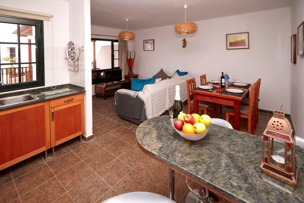 Casa Margarita - Shared Pool - Close To Seafront Promenade Punta Mujeres Exteriör bild